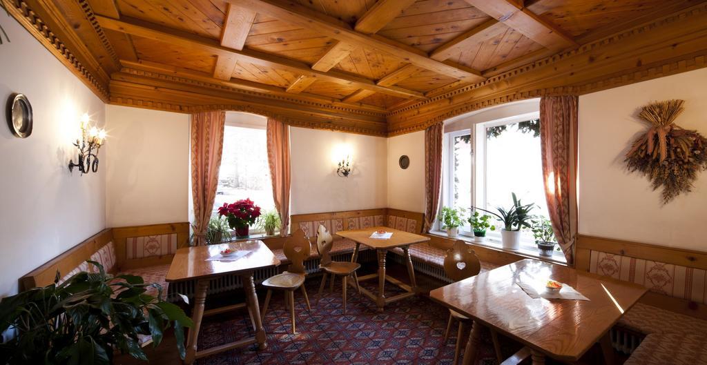 Hotel Bellaria - Cortina D'Ampezzo Ngoại thất bức ảnh