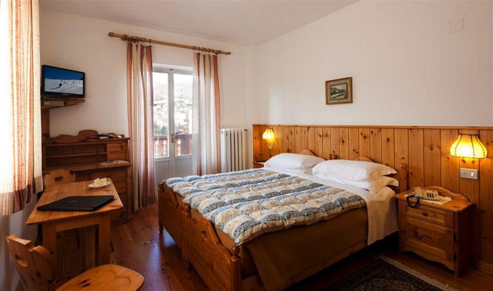 Hotel Bellaria - Cortina D'Ampezzo Ngoại thất bức ảnh